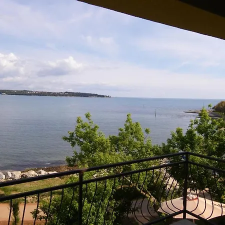 Novigrad * Novigrad Istria